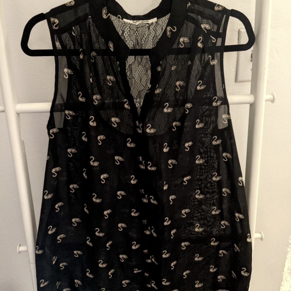 ⭐ 2 for $15 - Daniel Rainn top M